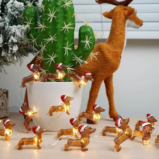 Twinkle Tails 2025 – Mini Doxie Tree Lights