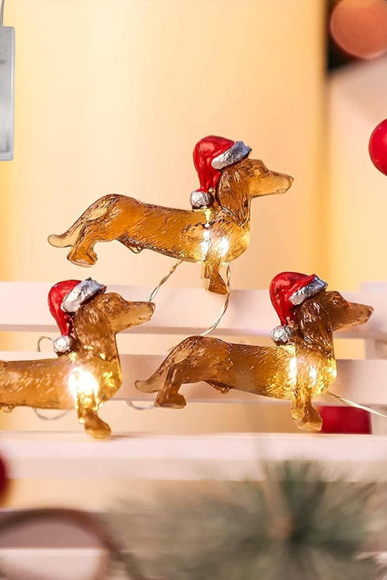 Twinkle Tails 2025 – Mini Doxie Tree Lights